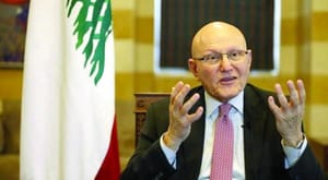 تمام سلام به “الشرق الاوسط”: اختلافات سیاسی در لبنان را دولت‌های کوچک فراهم می‌کند