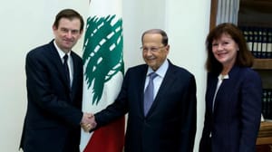 واشنگتن بر ادامهٔ مقابله با ایران در منطقه و حزب‌الله در لبنان تأکید کرد