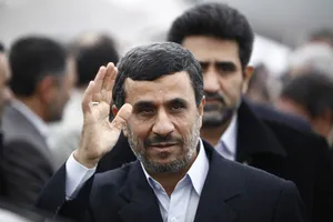 محمود احمدی‌نژاد چه در سر می‌پروراند؟