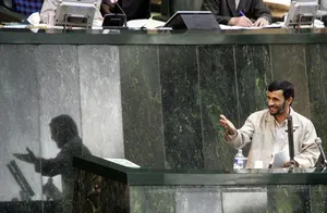 احمدی‌نژاد: در جلسه سوال از رئیس جمهور ناگفته ها را می گویم‬