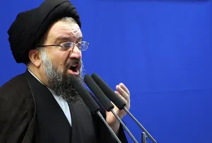 احمد خاتمی: شعار بر مرگ آمریکا هیمنه این کشور را شکست