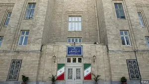 وزارت خارجه ایران در پی تحریم‌‌های تازه آمریکا سفیر سوییس را احضار کرد