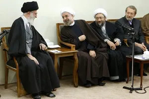 اقتصاد مقاومتی گفتمان میان سه قوه و رهبر ایران