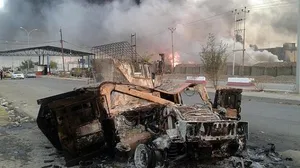 تصرف پالایشگاه مهم عراق توسط داعش همزمان با سفر جان کری به بغداد