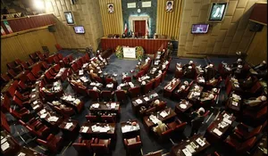 «استکبار می‌خواهد نفوذی به مجلس خبرگان بفرستد»
