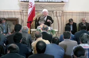 هاشمی رفسنجانی: سانسورچی ها بدانند دل مردم با حقیقت همراه است