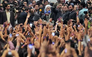 روحانی: اقتصاد ایران از رکود عبور کرده است